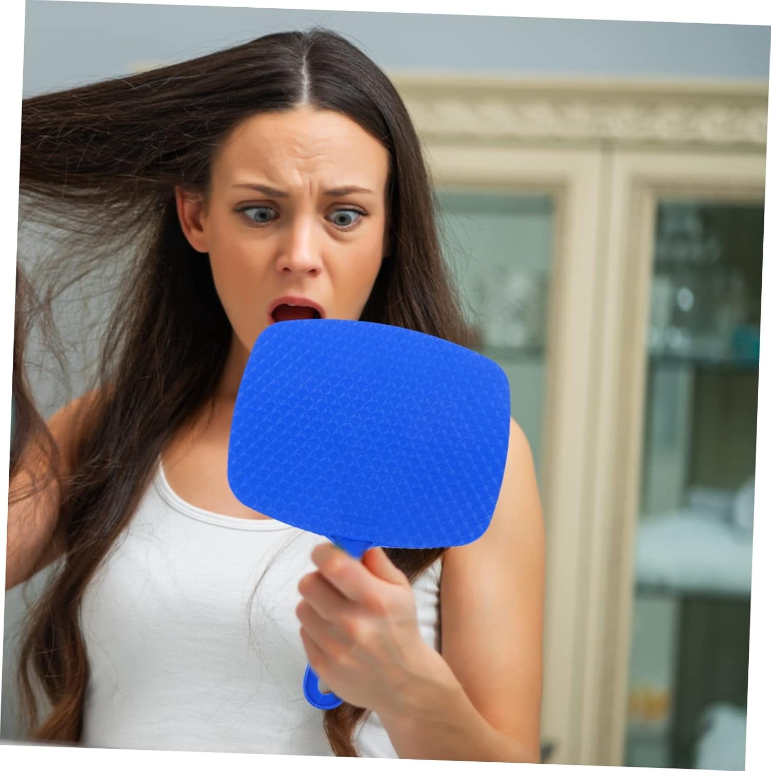 3Pcs Handheld Makeup Mirror Portable Cosmetic Mirror for Women Reflection Easy to Clean for Travel Compact for Handbag Use